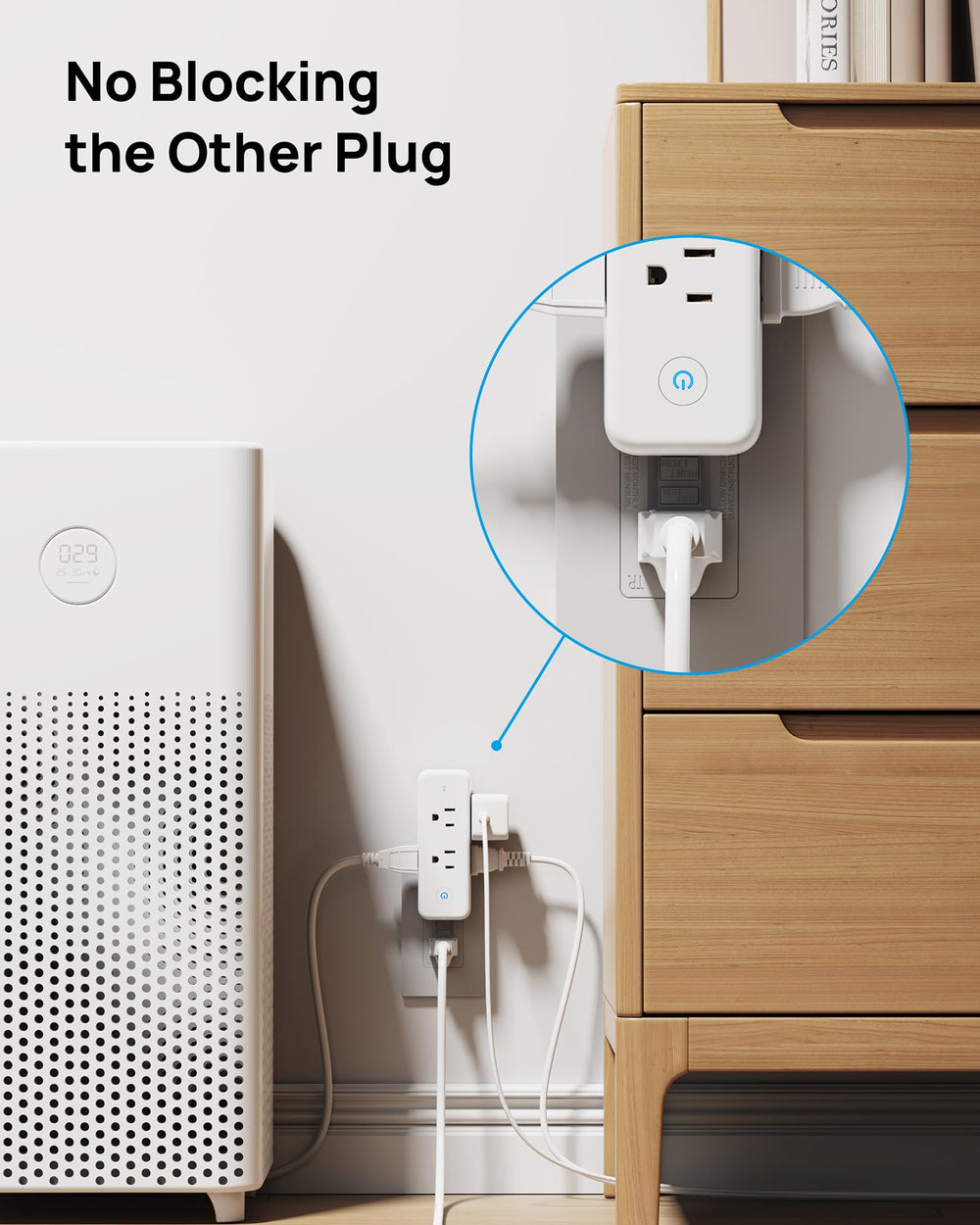 TROND extensor en uso sobre escritorio organizando cables y dispositivos