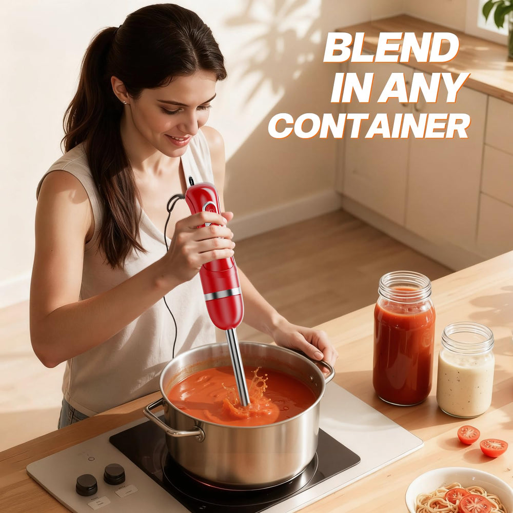 turelar batidora en encimera de cocina equipada para preparar sopas y batidos saludables