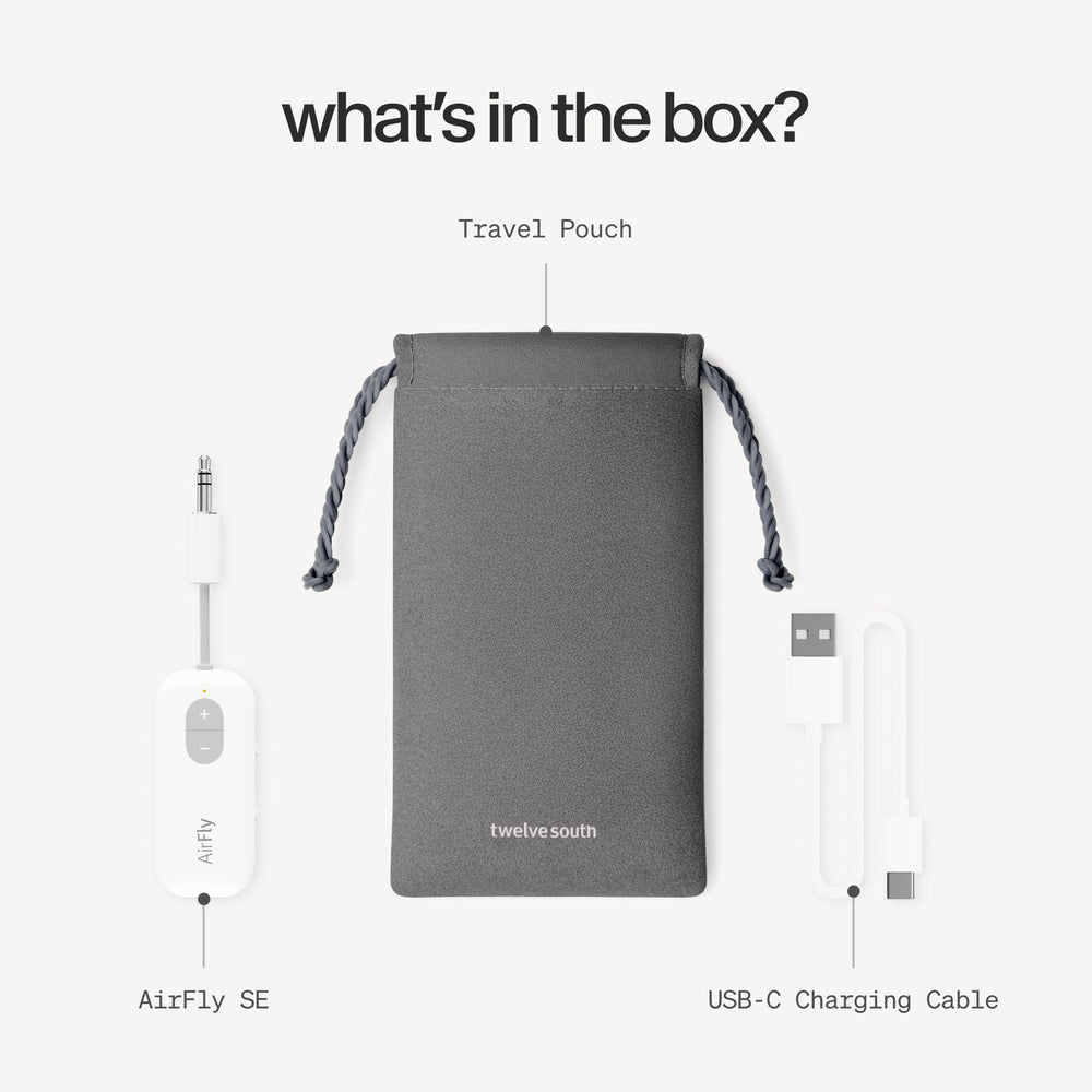 Twelve South AirFly SE en mochila de viaje ilustrando compatibilidad con estilo de vida móvil