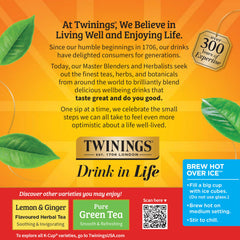 Taza preparada con Twinings en mano, disfrute inmediato y sin cafeína