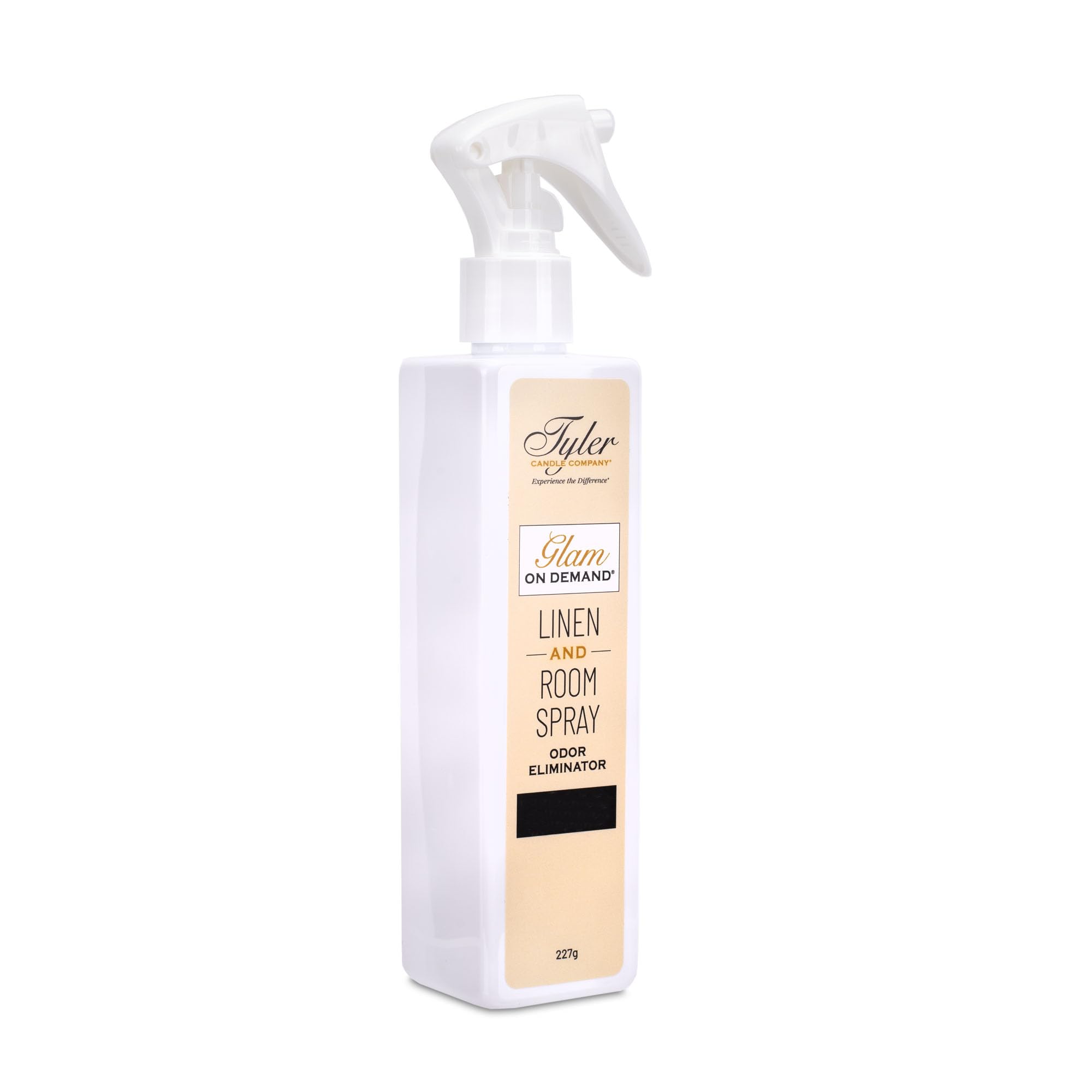 TYLER CANDLE COMPANY spray aplicado sobre tela mostrando acabado seco y neutralización de olores