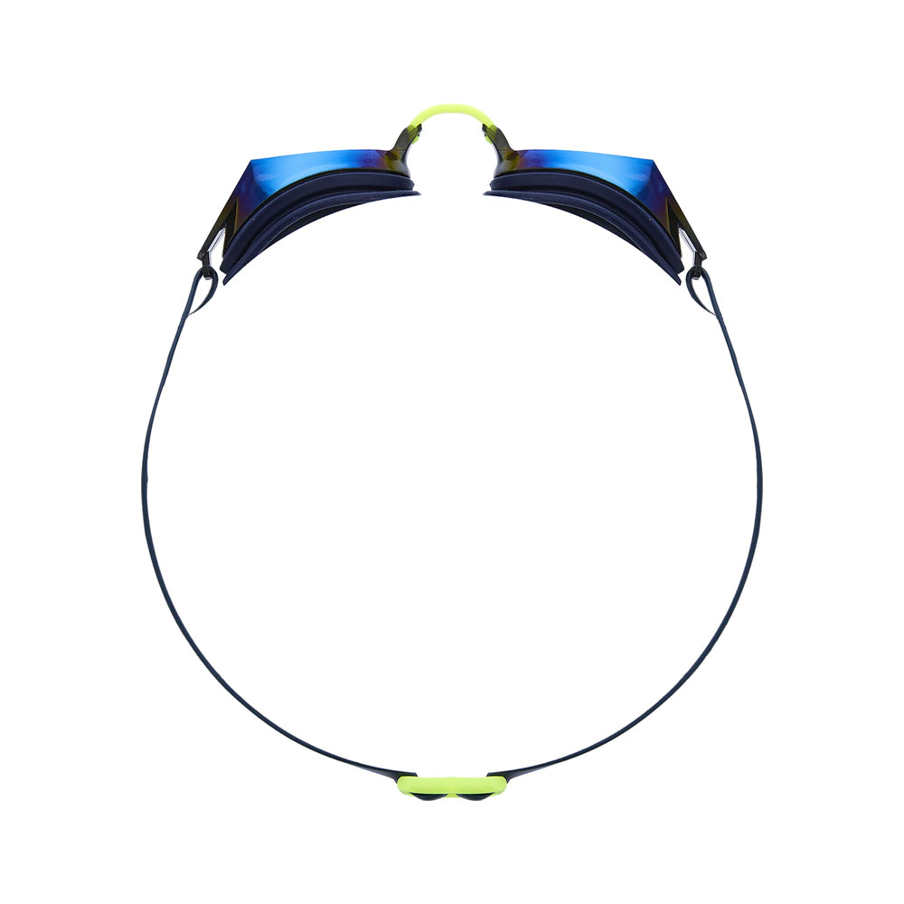 TYR gafas Blackops 140 EV en uso en piscina para entrenamiento y competición
