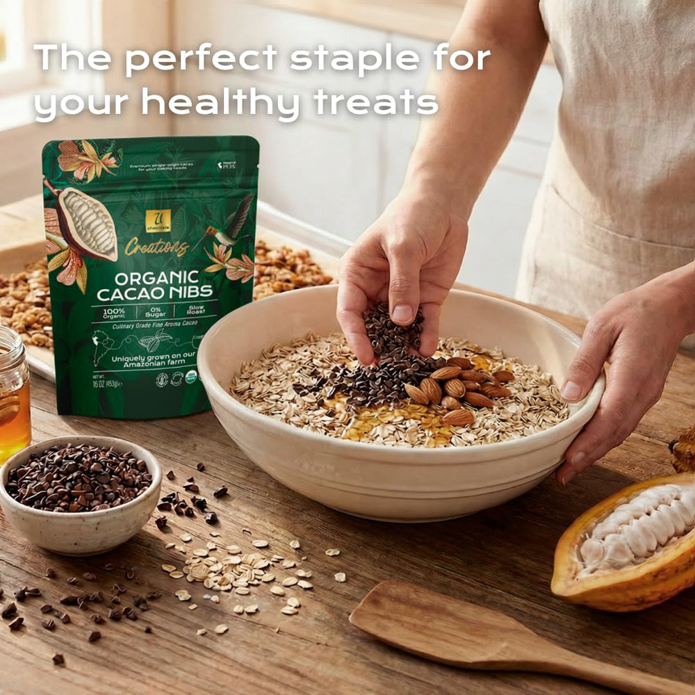 U Chocolate empaque con fondo de la finca en la Amazonía peruana
