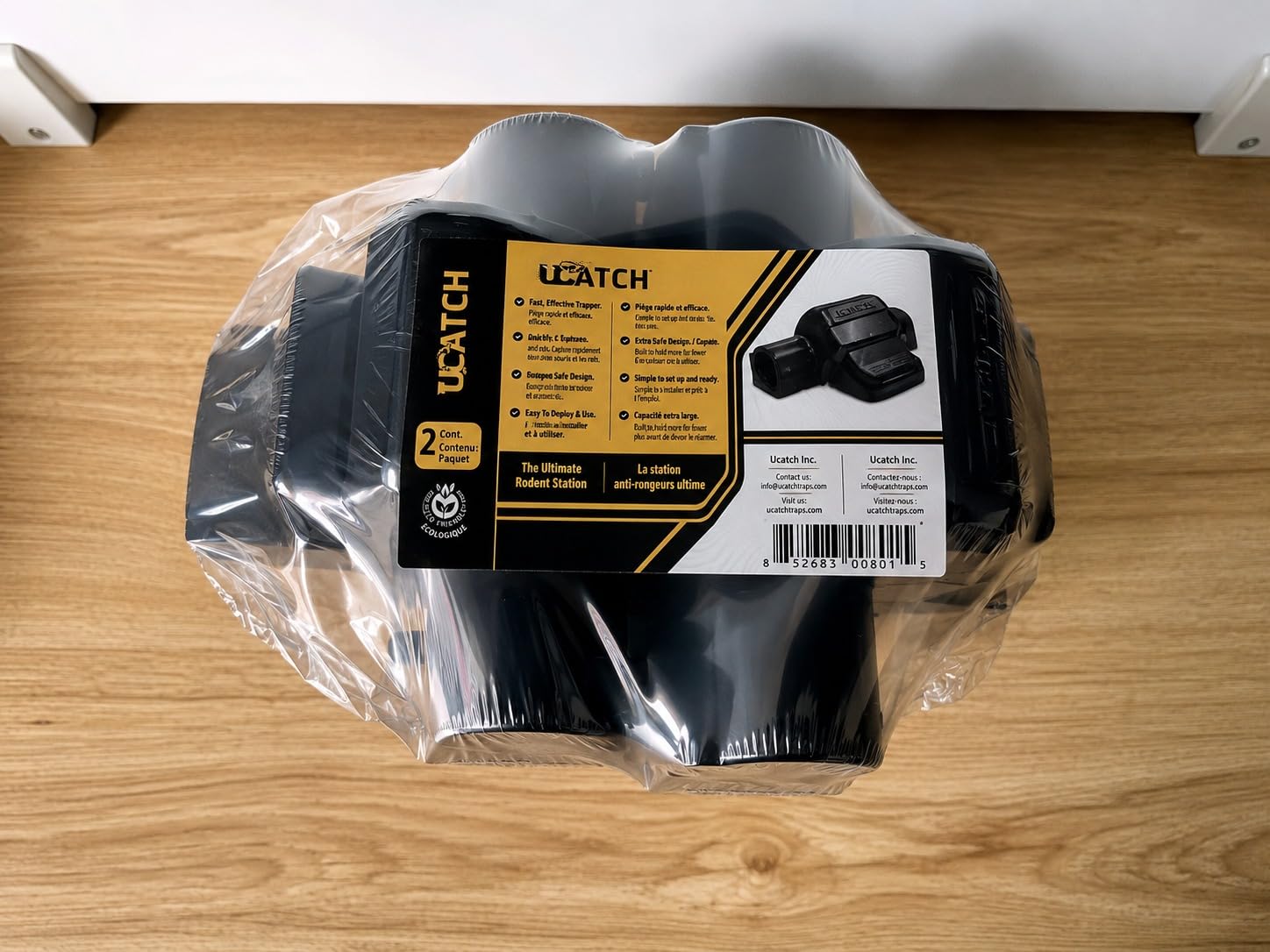 UCatch trampa junto a mueble interior para control discreto