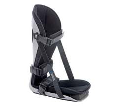 United Ortho vista frontal de la férula mostrando ajuste y soporte cómodo