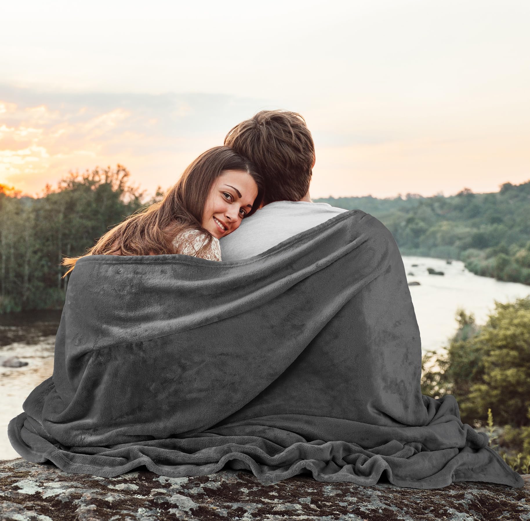 Utopia Bedding manta enrollada lista para viajar, fácil de transportar