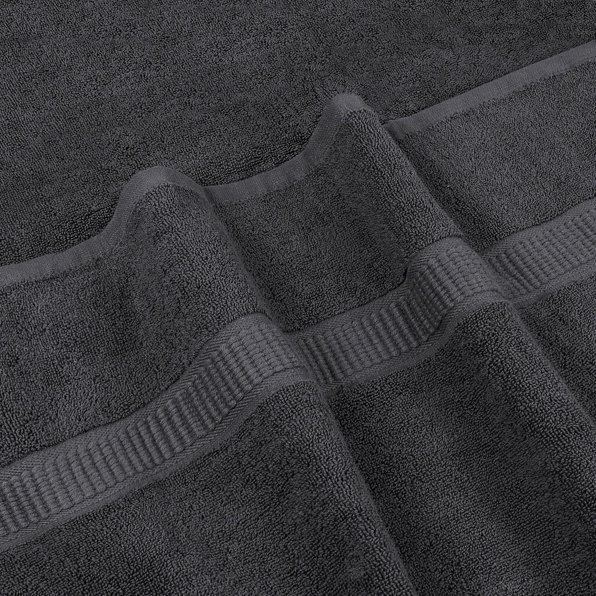 Utopia Towels comparación de tamaño mostrando la 35x70 pulgadas útil