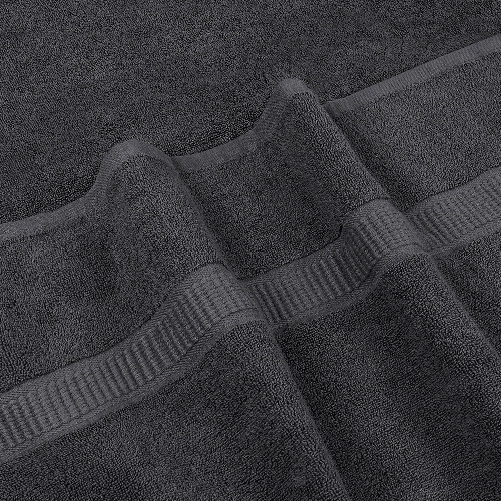 Utopia Towels comparación de tamaño mostrando la 35x70 pulgadas útil