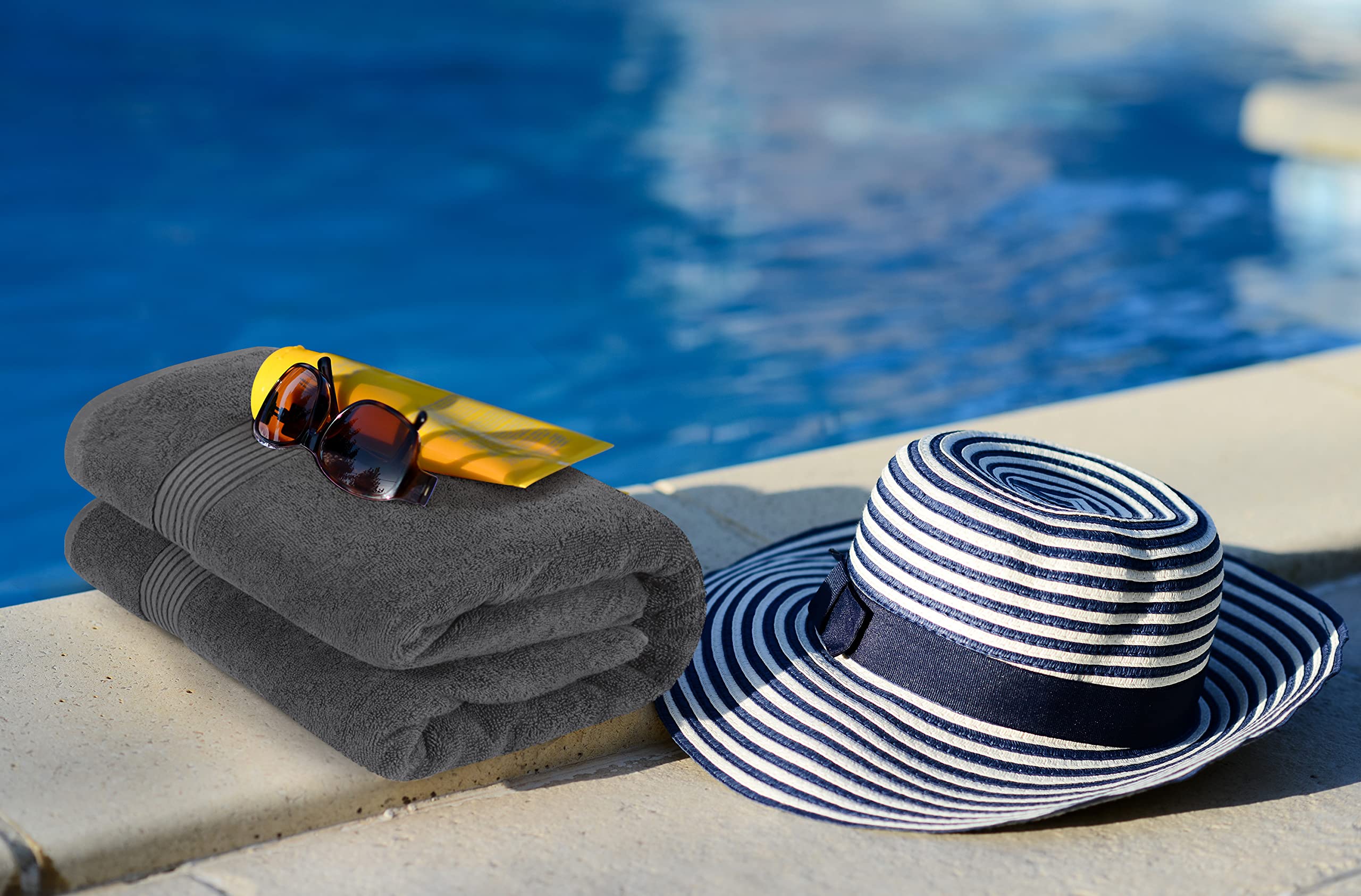 Utopia Towels toalla usada junto a la piscina, secado rápido