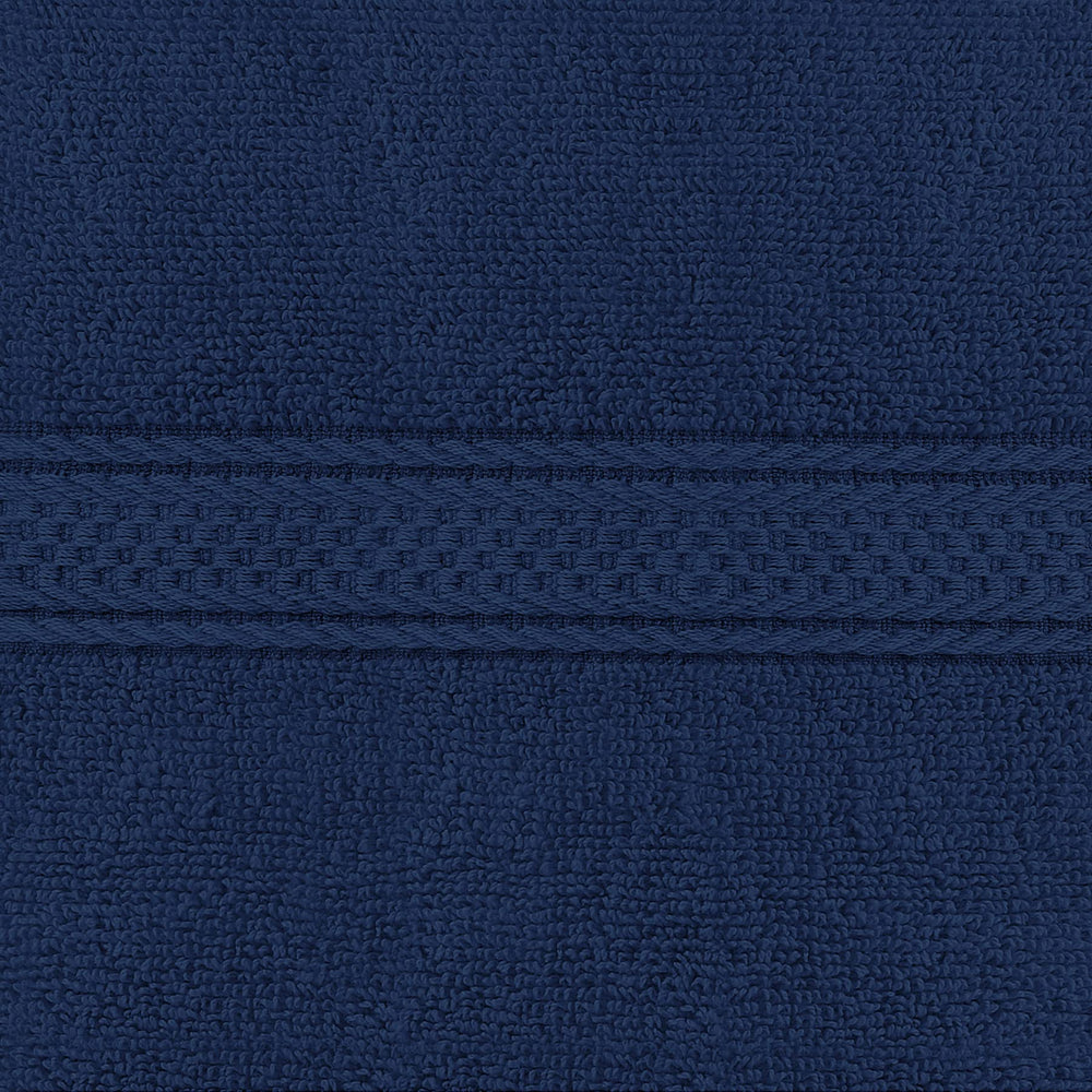 Utopia Towels montón de seis piezas indicando variedad lista para uso