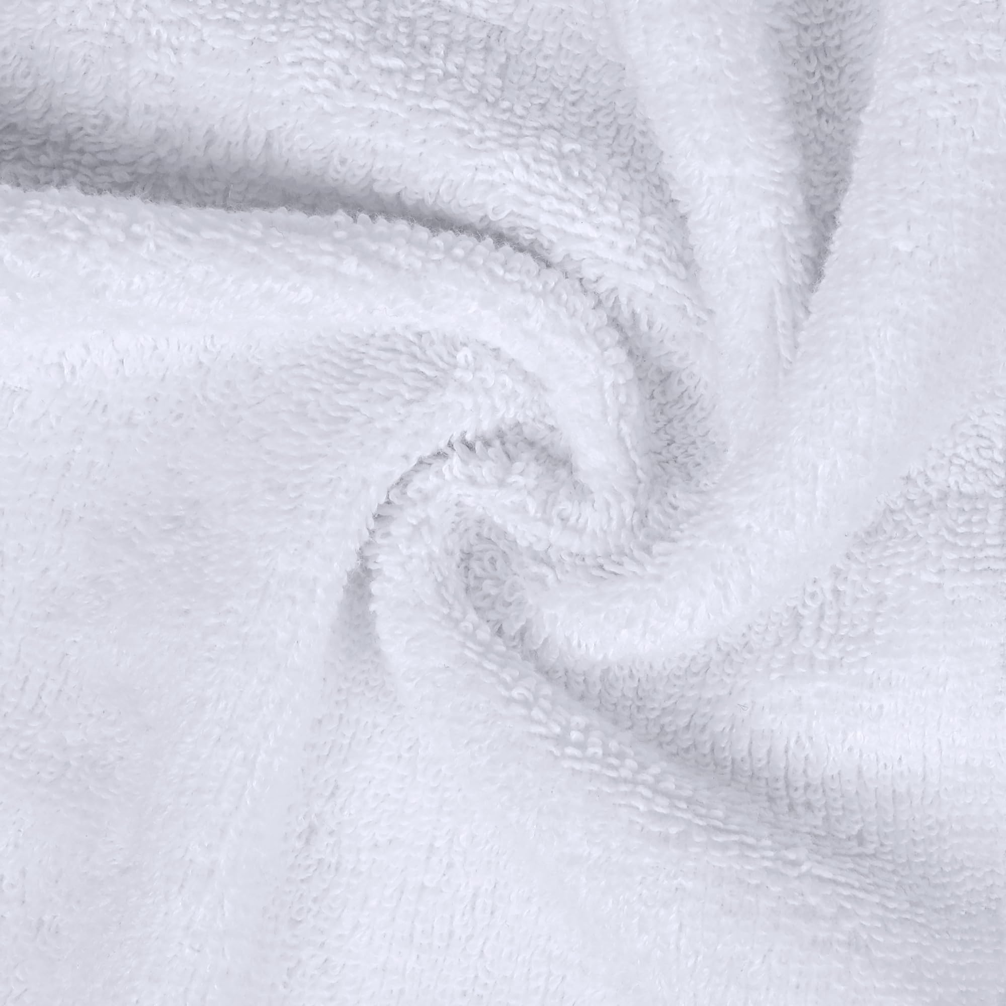 Utopia Towels comparación de tamaño junto a objeto, beneficio: compacto