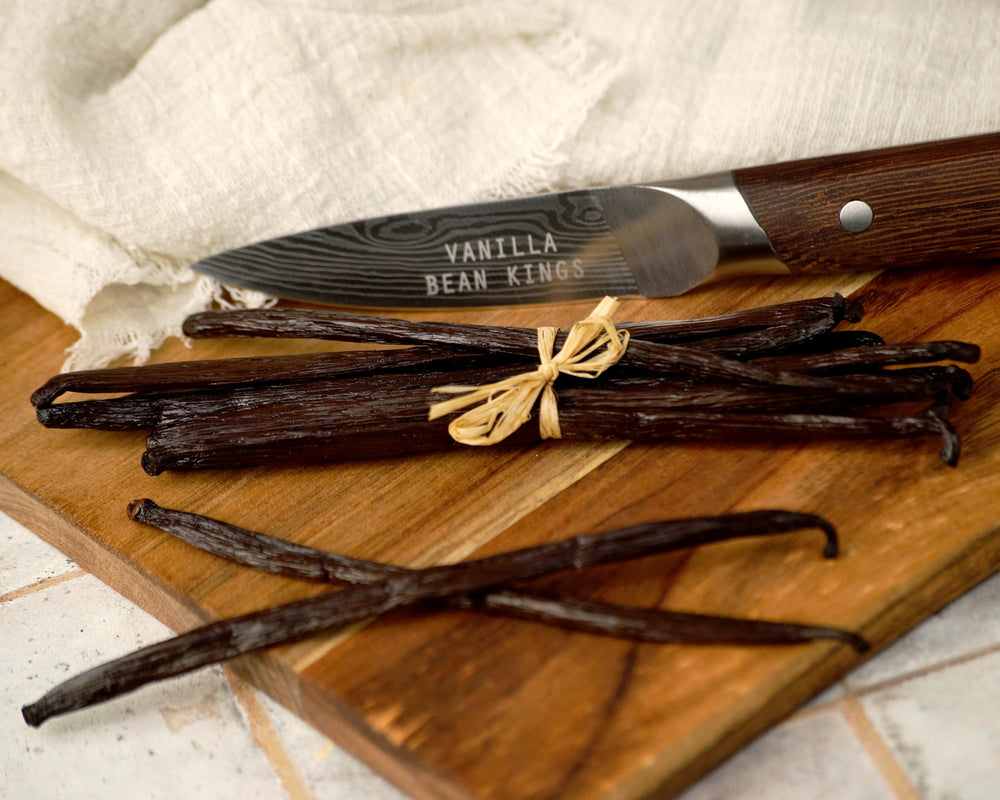Vanilla Bean Kings vainas infusionando en jarabe aportando aroma cremoso