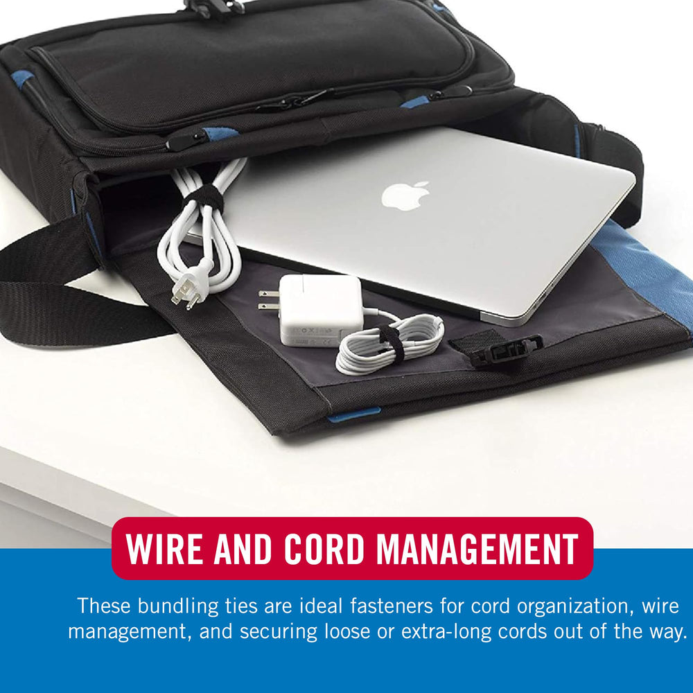 VELCRO brida ONE-WRAP organizando cargadores en estuche de viaje para movilidad y orden