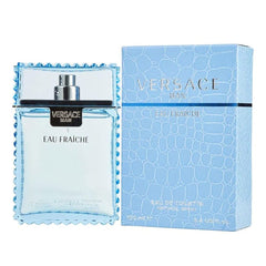 Versace Man frasco frontal elegante y fresco, muestra diseño y versatilidad