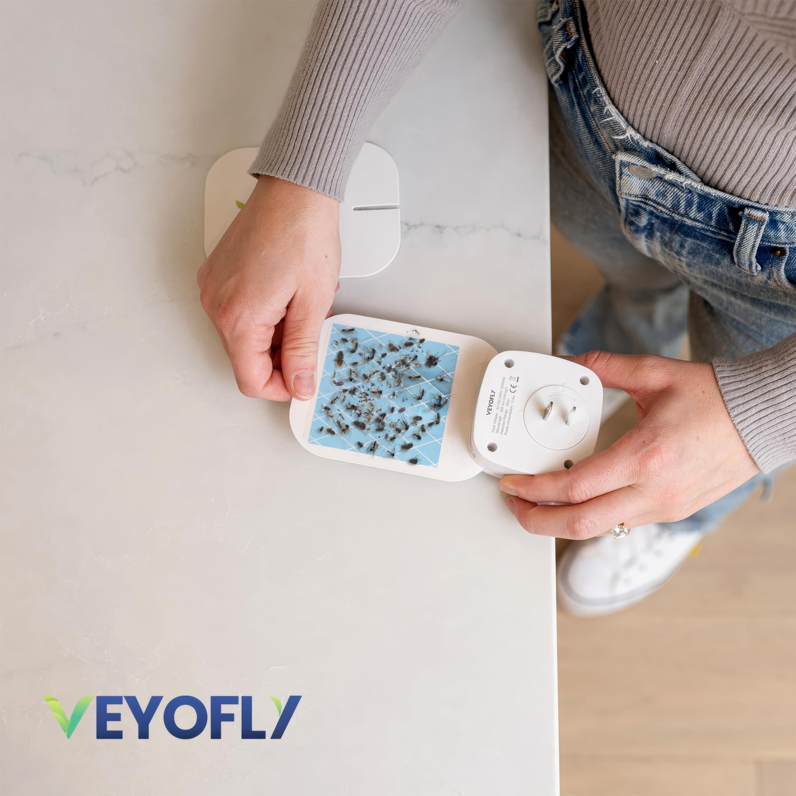 VEYOFLY lámina con insectos atrapados que muestra eficacia sin pesticidas