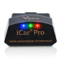 Vgate iCar Pro frente conector OBD2 mostrando inserción segura