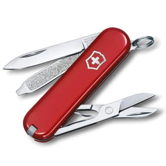 Victorinox Classic SD vista frontal roja mostrando todas las funciones prácticas