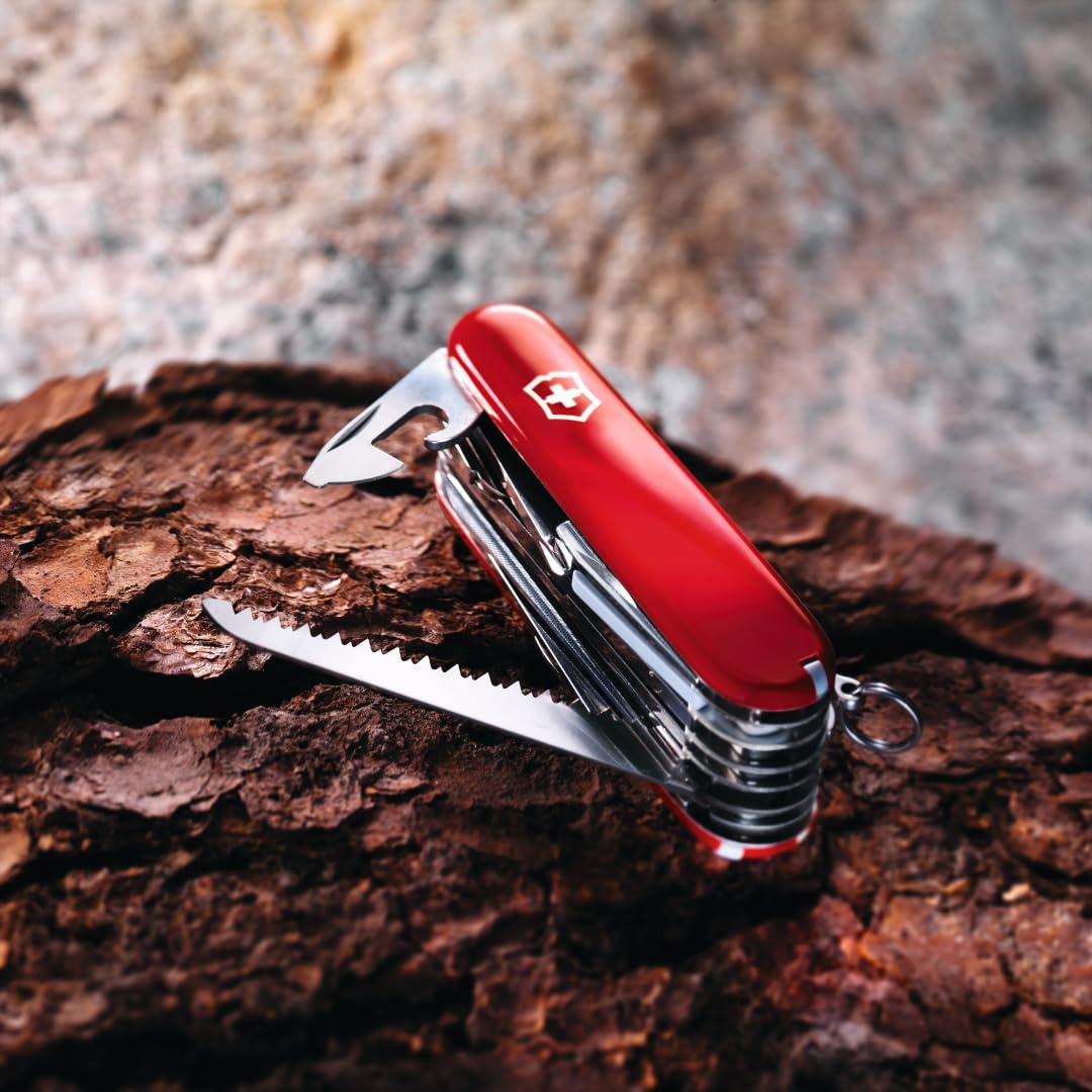 Victorinox Rambler tijeras abiertas detalle que facilita cortar hilos y etiquetas