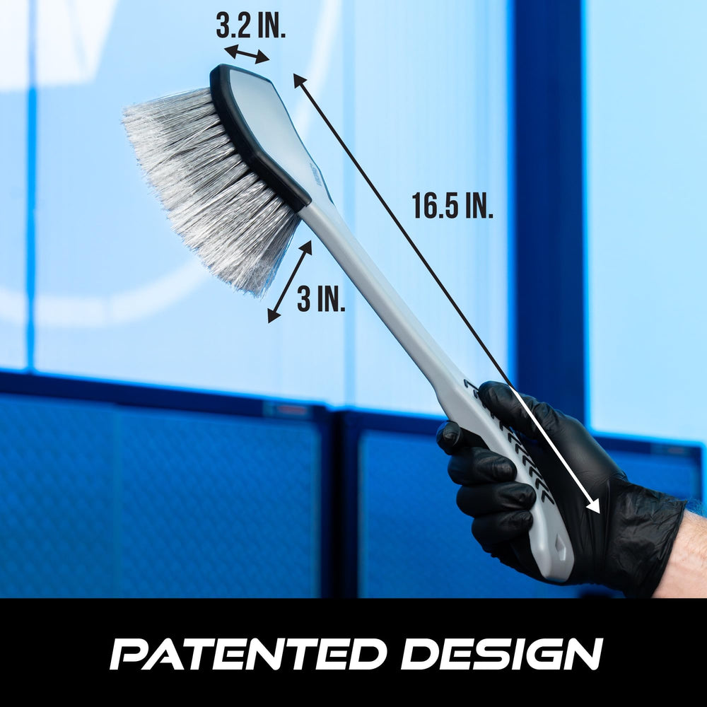 VIKING cepillo usado en un entorno de lavado para acelerar la limpieza exterior