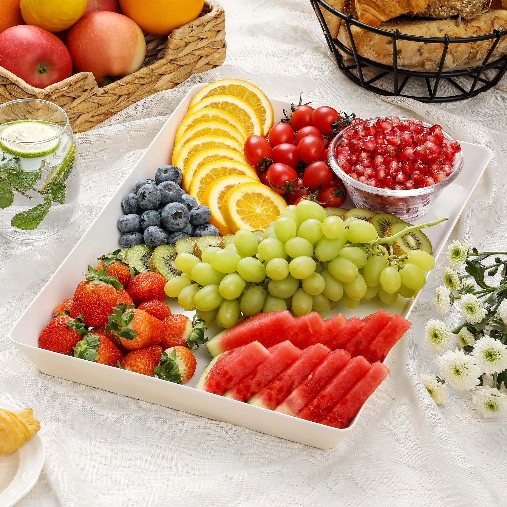 VITEVER primer plano con variedad de comidas mostrando su uso para exhibir alimentos