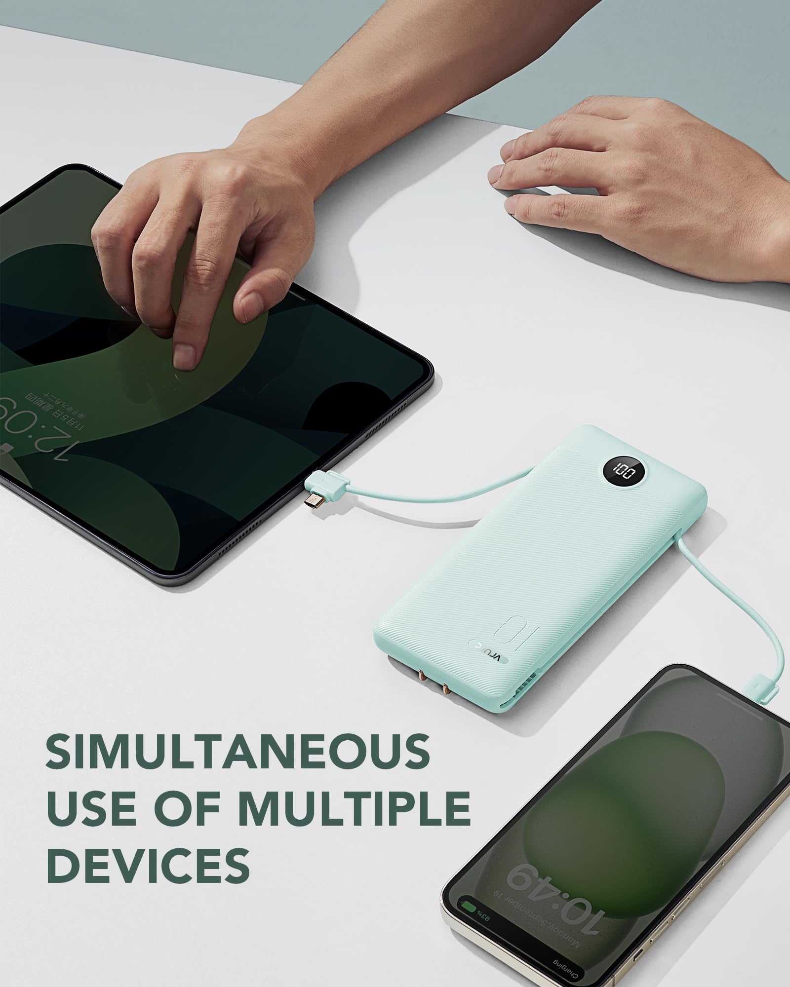 VRURC cargando teléfono y tablet simultáneamente para máxima utilidad