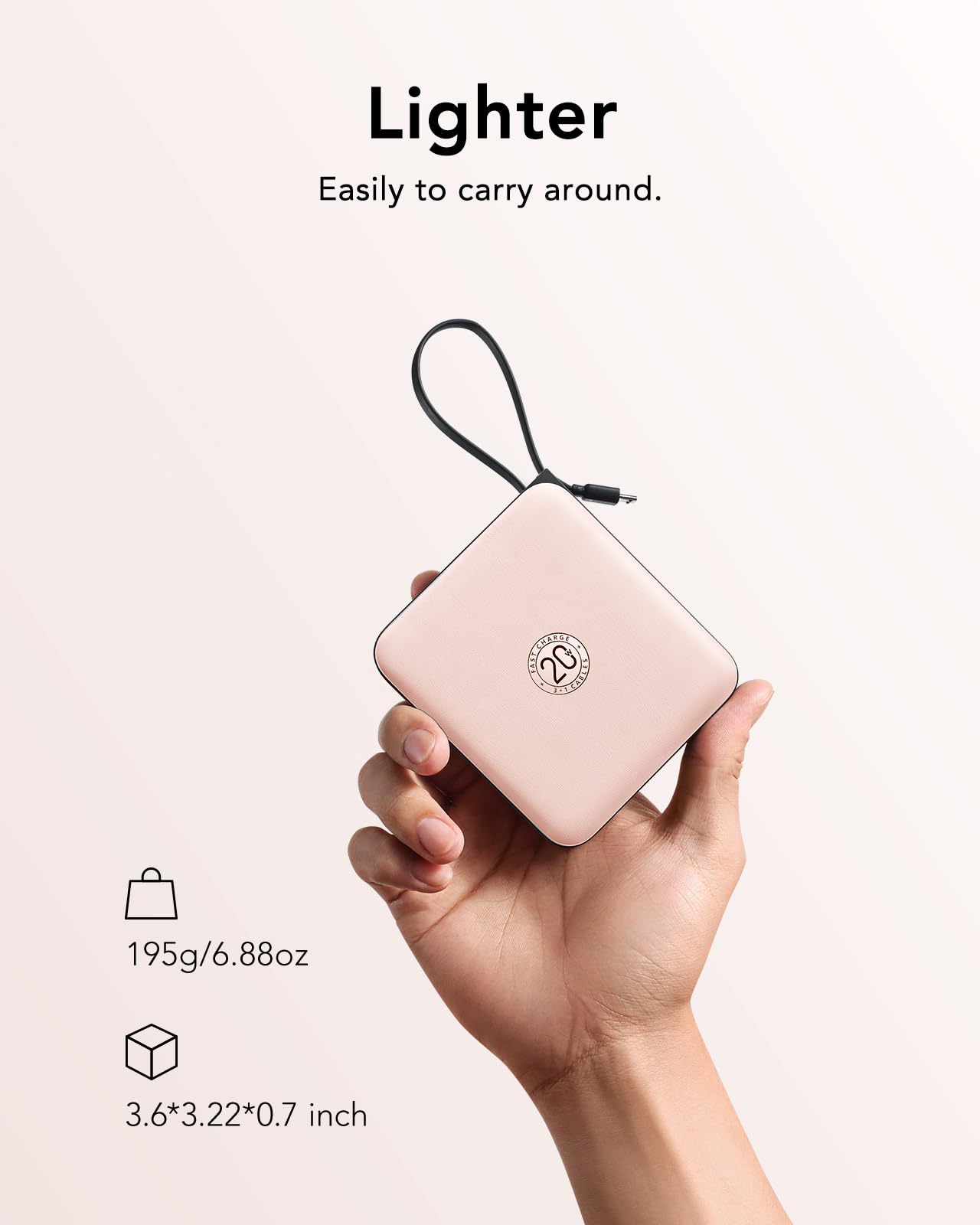 VRURC comparación de tamaño en mano destacando su ligereza y portabilidad