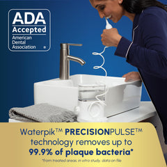 Waterpik depósito removible de 16 oz permitiendo llenado y limpieza sencilla