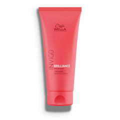 Wella Professionals frasco frontal mostrando diseño y beneficio de protección del color