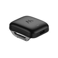 WHOOP PowerPack en uso sobre WHOOP 5.0 recargando sin quitar la banda