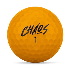 WILSON bola en vuelo tras impacto con driver mostrando potencia y distancia