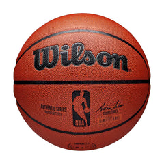 WILSON balón vista frontal mostrando diseño y agarre constante