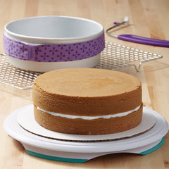 Wilton primer plano interior anodizado para cocción pareja y desmolde fácil