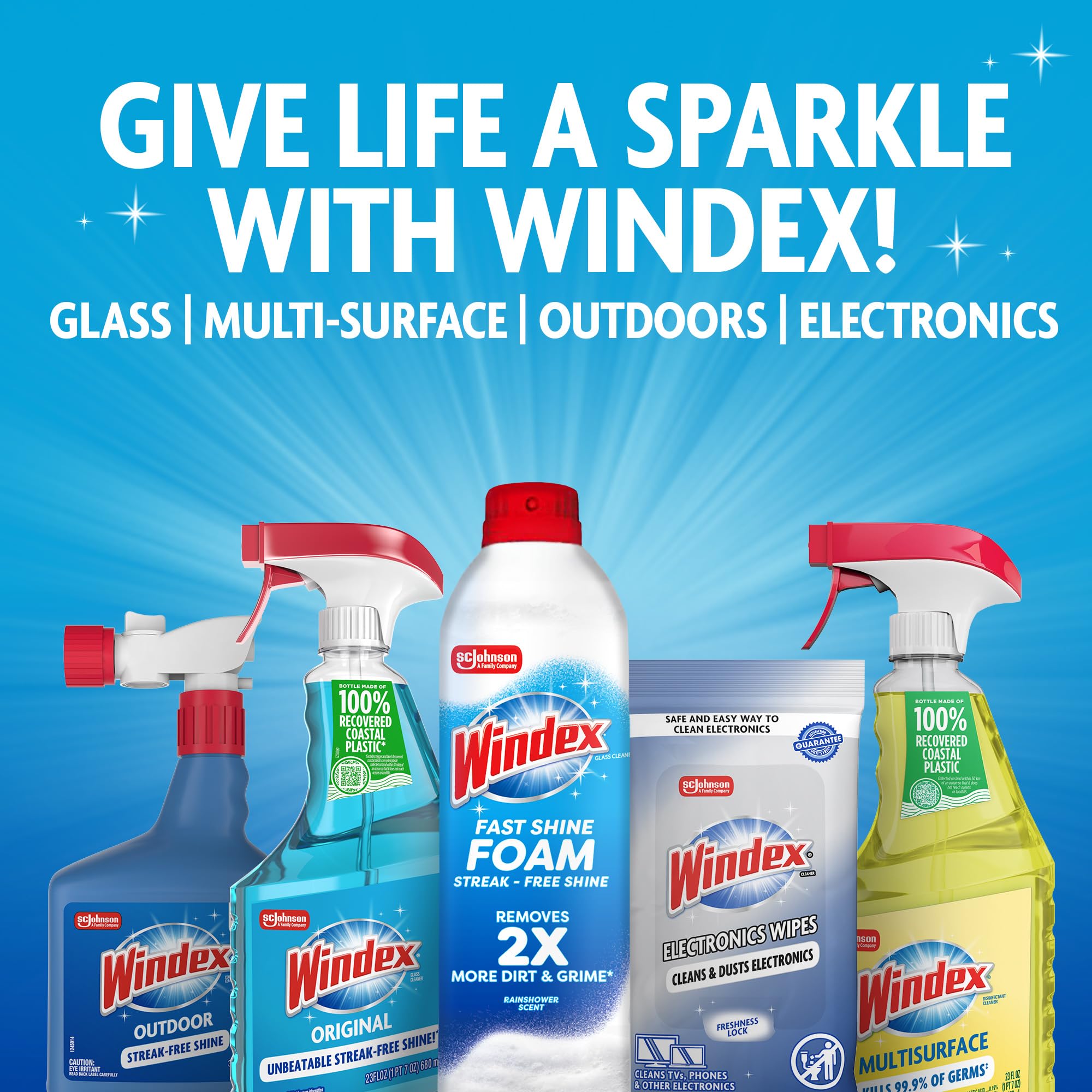 Windex limpiando vidrio de cocina con acabado sin residuos