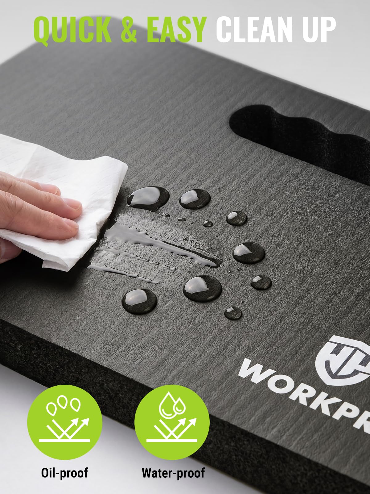 WORKPRO almohadilla en uso en jardín protegiendo rodillas y ropa