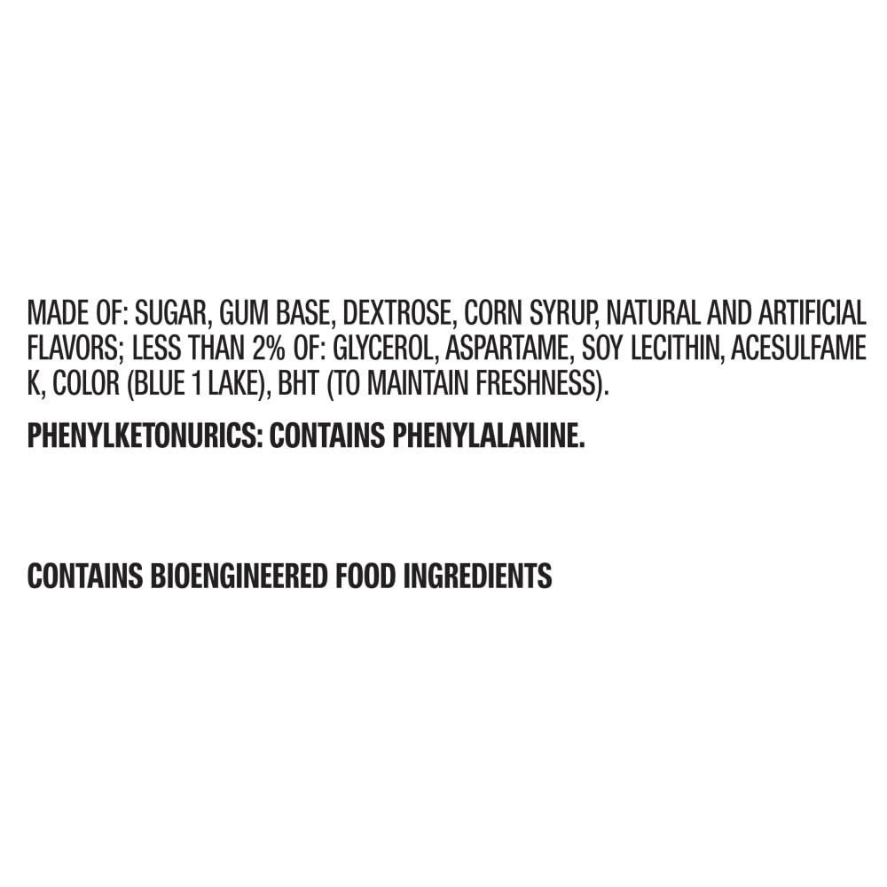 Wrigley's chicle en mano listo para usar y refrescar el aliento
