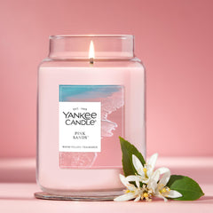Yankee Candle mecha natural vista de cerca que ofrece combustión más uniforme y menos hollín
