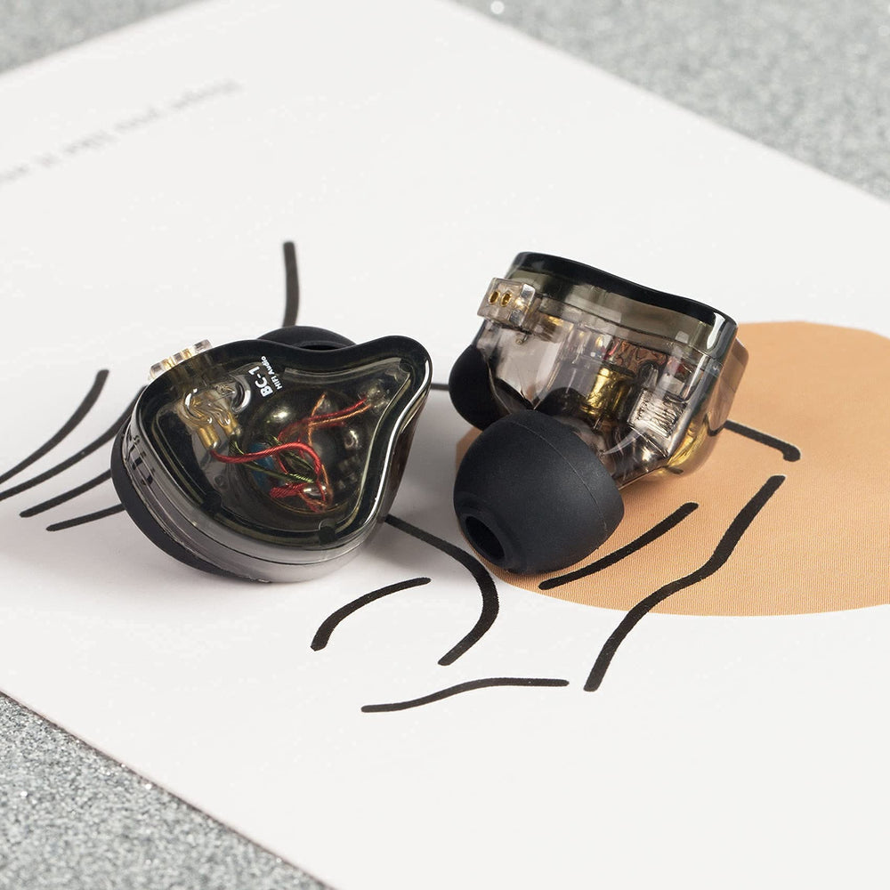 YINYOO comparación de tamaño para apreciar ligereza y portabilidad