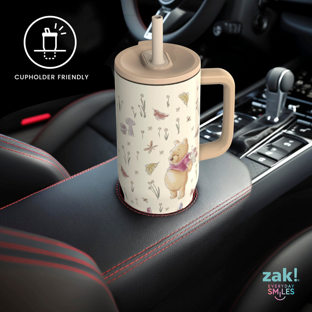 Zak Designs vaso en mano en entorno urbano demostrando practicidad