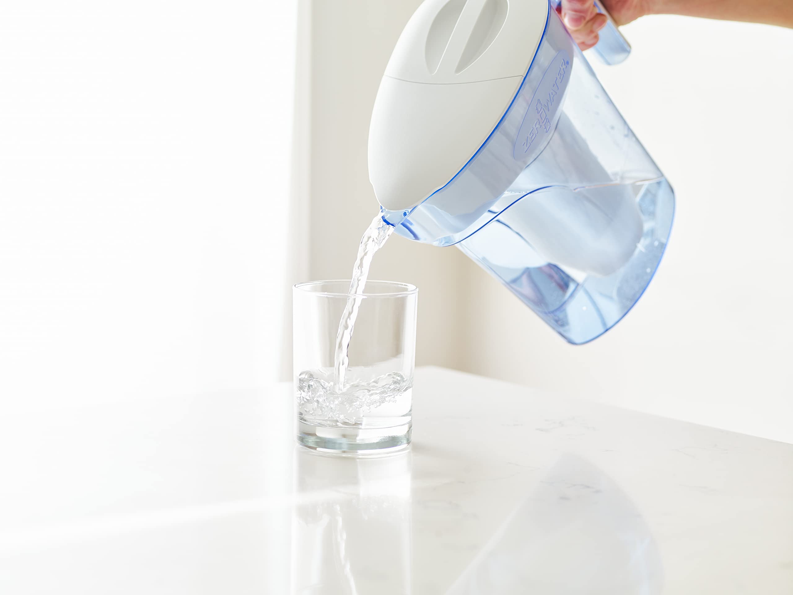 ZeroWater etiqueta con sello IAPMO que evidencia reducción de plomo y PFOA