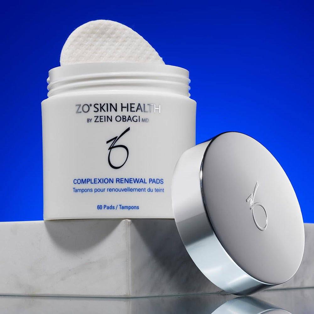 ZO SKIN HEALTH close-up de la textura de la toallita mostrando impregnación equilibrada